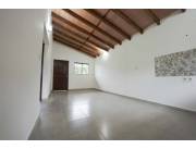 Linda casa estilo minimalista en Capiatá a estrenar! Zona Aratirí ruta 2