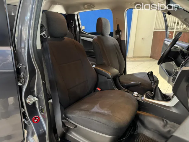 Isuzu Dimax 2021 — foto 7