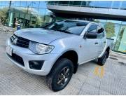 MITSUBISHI TRITON 2.018 - PLATEADO