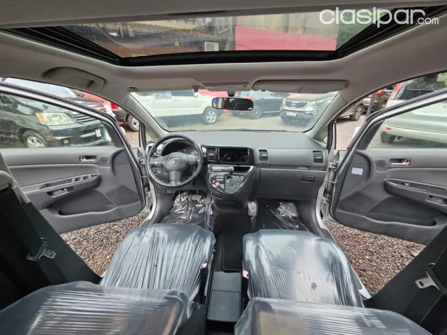 Toyota Wish 2004 — foto 4