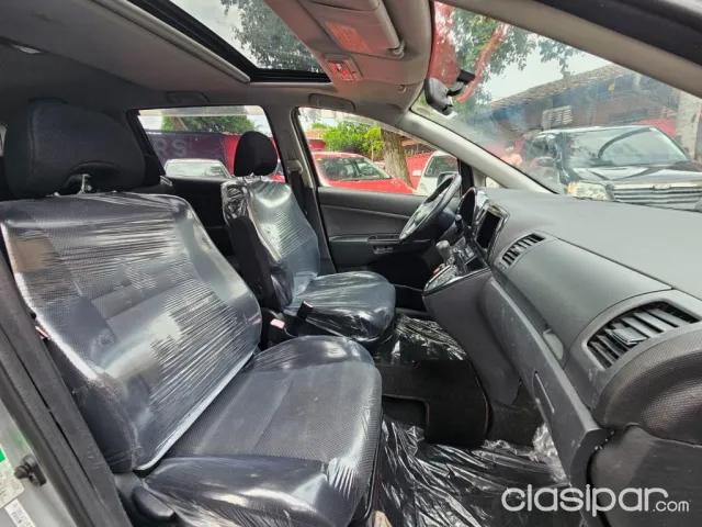 Toyota Wish 2004 — foto 5
