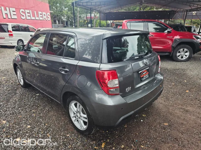 Toyota New Ist 2008 — foto 4