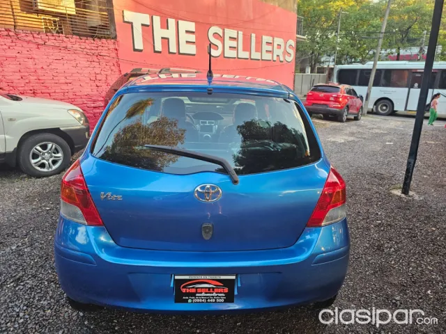 Toyota Vitz 2010 — foto 5