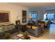 AMPLIA CASA FAMILIAR EN VENTA - ASUNCIÓN, RECOLETA