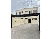 En venta Duplex de lujo a estrenar en el Cuarto Barrio de Luque.