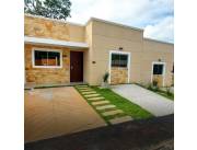 Alquilo Casa a estrenar en CONDOMINIO YERUTI