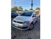 Vendo hermoso Volkswagen Suran Del representante Único dueño Año 2014 Color gris plata