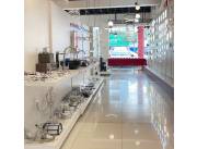 Alquilo Salón comercial de 257 m2 sobre la avenida Eusebio ayala