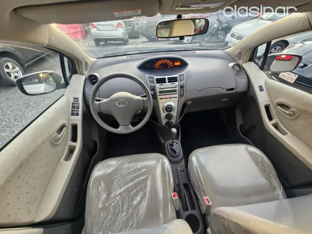 Toyota Vitz 2007 - foto 7