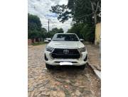 TOYOTA HILUX LIMITED AÑO 2022