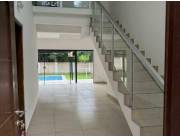 EN ALQUILER DUPLEX DE 3 DORMITORIOS EN SURUBII