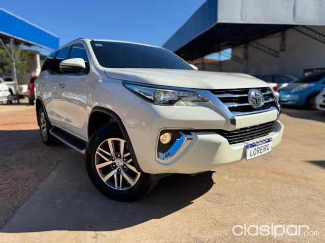 Toyota Fortuner 2019 — foto 3