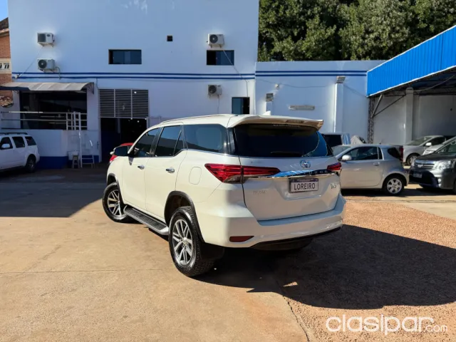 Toyota Fortuner 2019 — foto 5