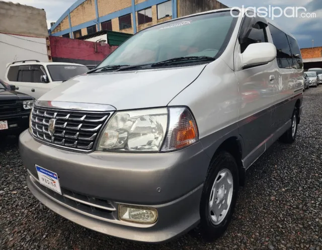 Toyota Hiace 2001 — foto 7