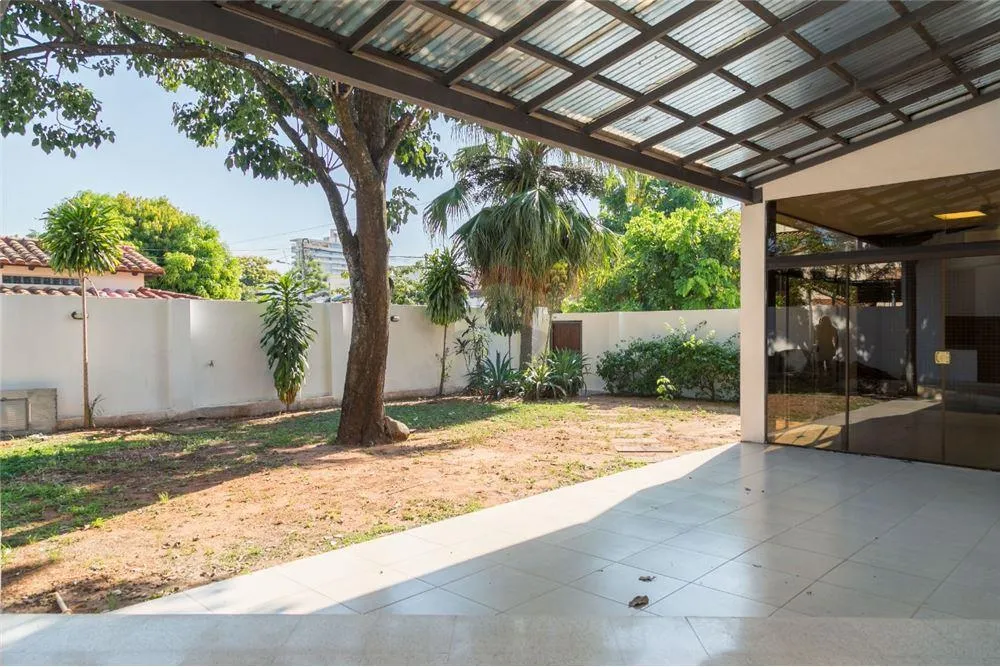 IMPORTANTE CASA PARA RESIDENCIA U OFICINA — foto 3