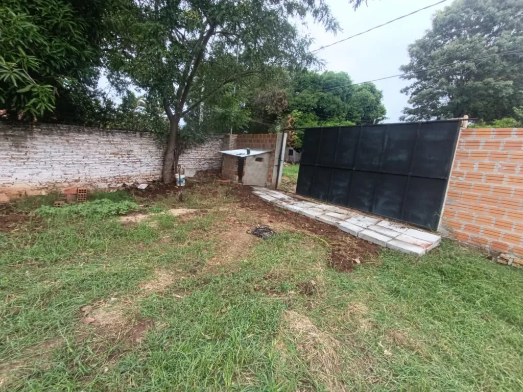 VENDO TERRENO DE CALLE A CALLE, EN LA CIUDAD DE SAN LORENZO CERCA DEL SHOPPING PINEDO — photo 2