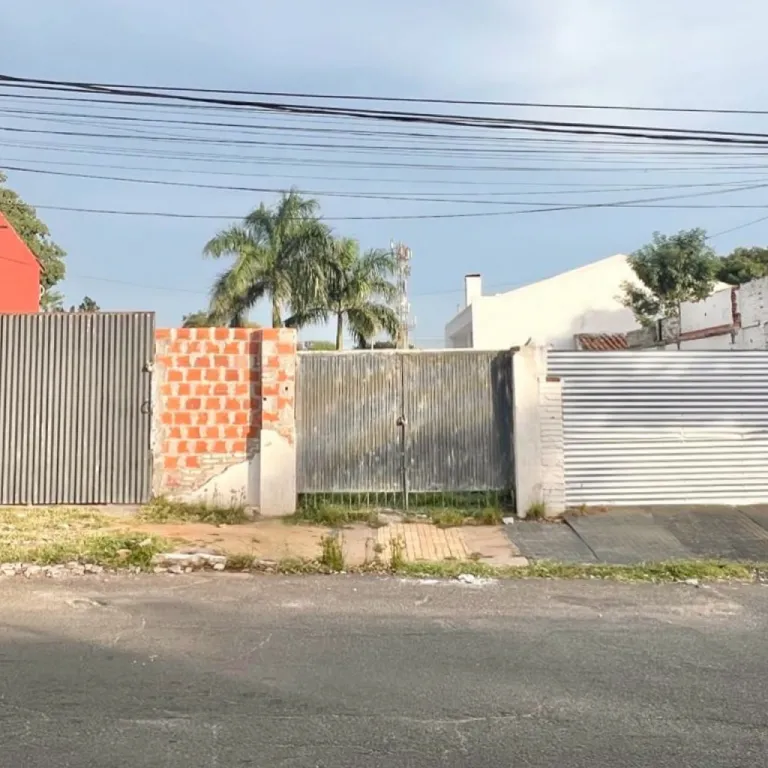 Vendo terreno de 646,8 m2 en Sajonia — foto 3