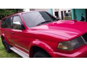 VENDO MITSUBISHI CHALLENGER 1998