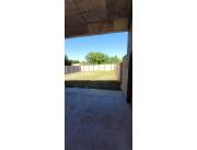 ALQUILO CASA EN MARIANO ROQUE ALONSO COD 5523