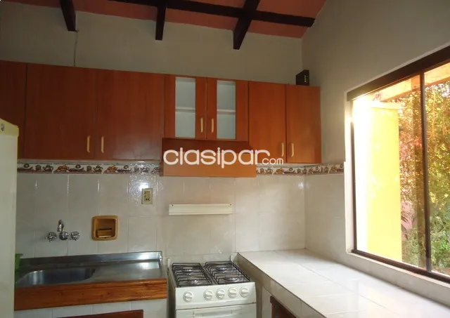 ALQUILO CASA CON PISCINA EN ASUNCION Bª YKUA SATI COD 5524 — foto 2
