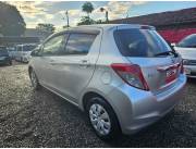 HERMOSO TOYOTA NEW VITZ 2012/13 GRIS PLATA MOTOR VVTI 1.3. CC AUTOMATICO CON GARANTIA