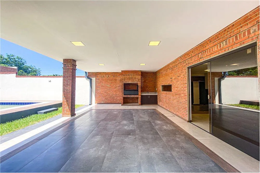CASA EN VENTA EN LA CIUDAD DE VILLA ELISA — foto 3