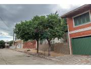 CASA A DEMOLER O REFACCIONAR EN SAJONIA ZONA PALACIO