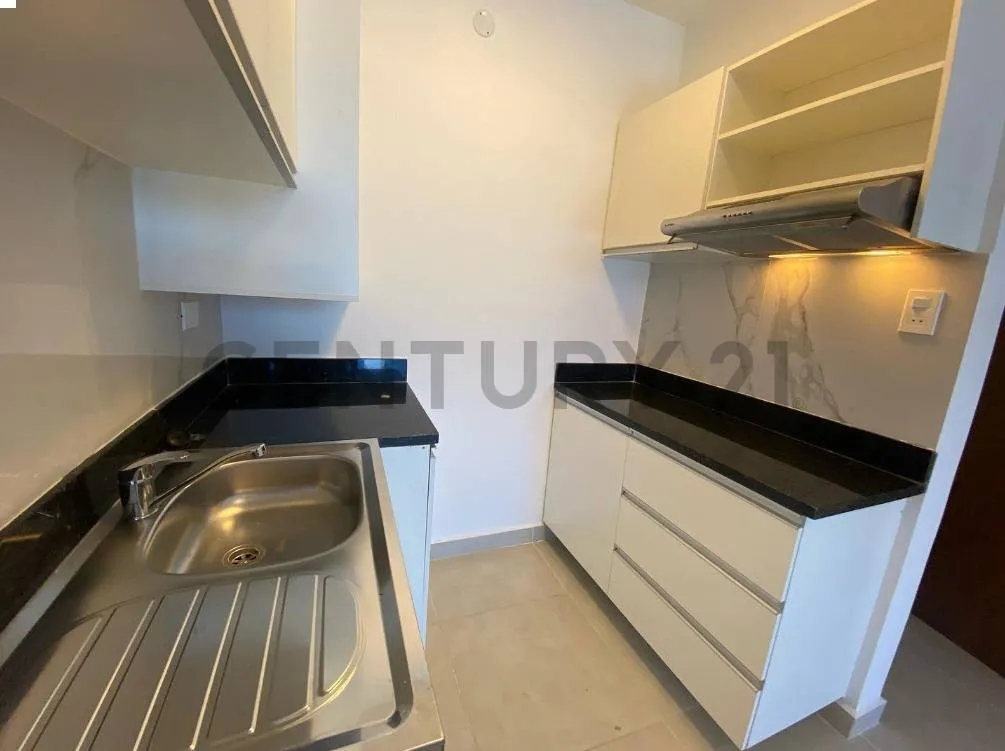 Departamento de dos habitaciones con cochera En Alquiler — photo 3