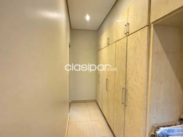 VENDO HERMOSA RESIDENCIA CON PISCINA EN SAN LORENZO — photo 2