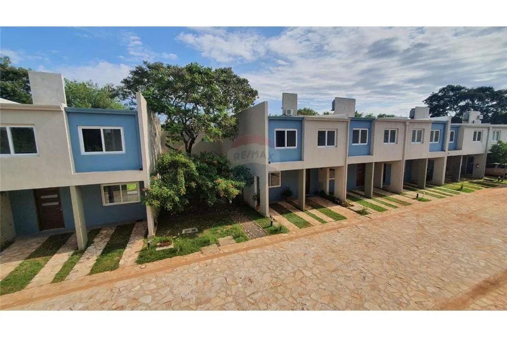 VENDO DUPLEX EN BARRIO CERRADO EN LUQUE — foto 3