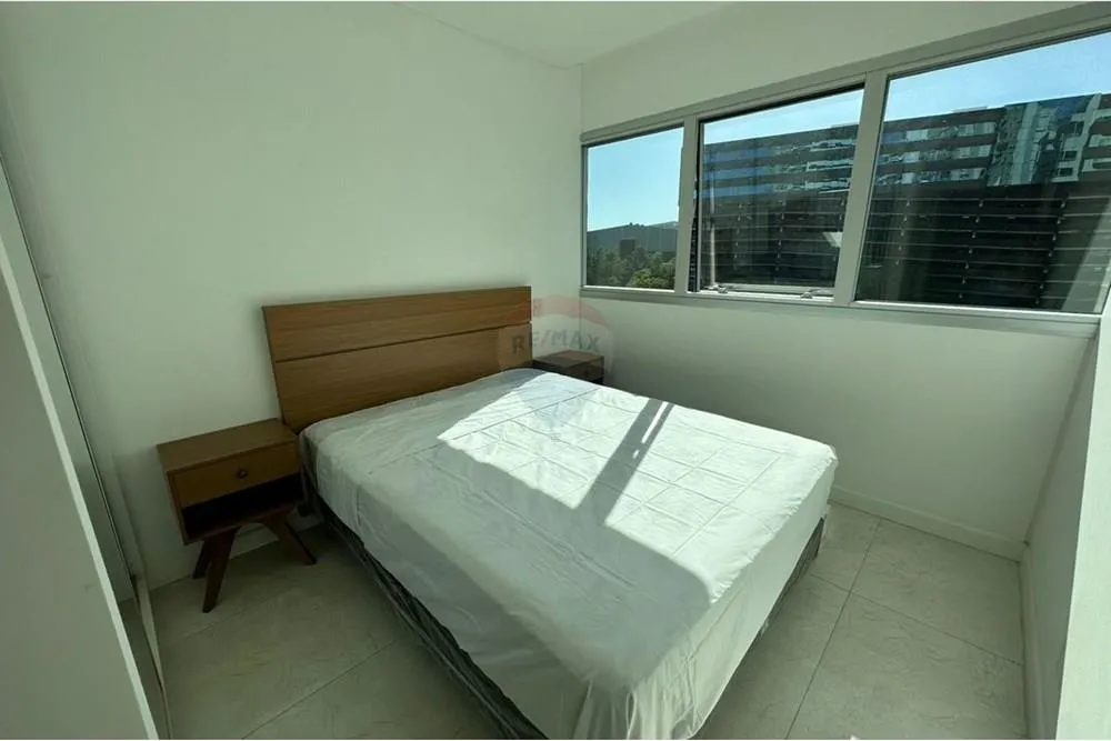 EN ALQUILER EXCLUSIVO DEPARTAMENTO EN EL EMINENT — foto 2