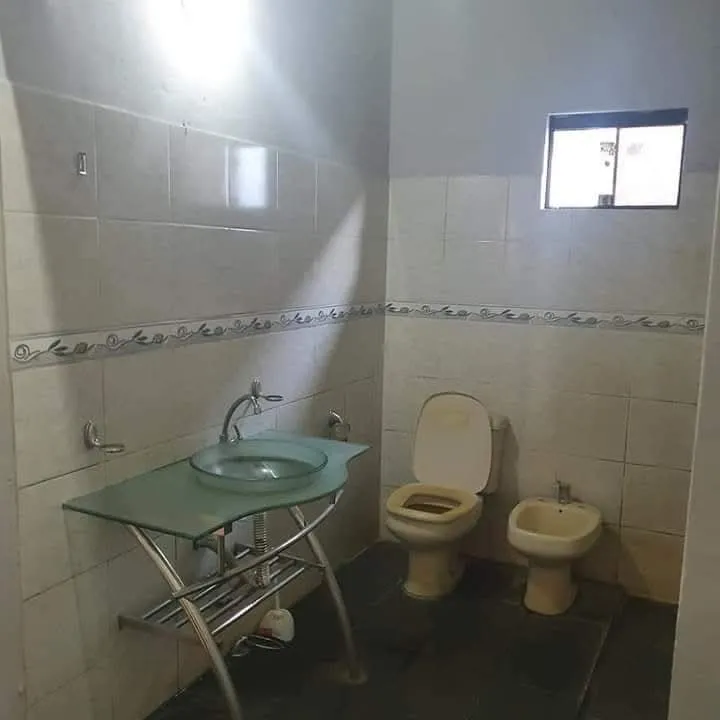 ALQUILO CASA EN LUQUE ZONA LUISITO COD 4765 I — photo 2