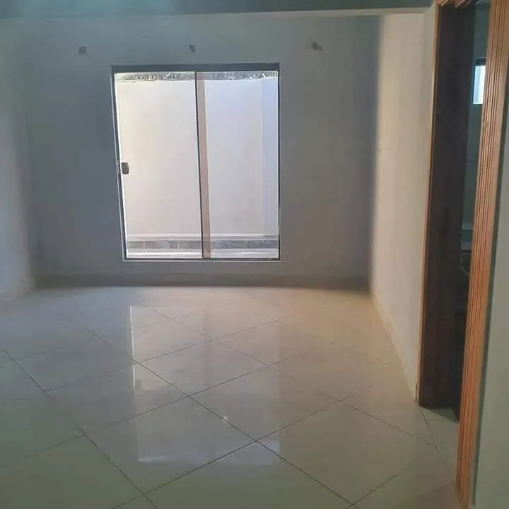ALQUILO CASA EN LUQUE ZONA LUISITO COD 4765 I — photo 3