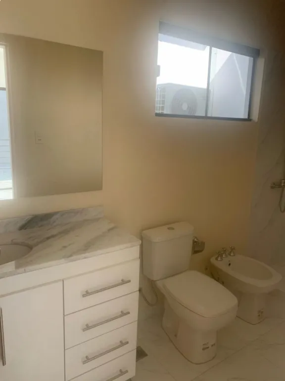 VENDO DUPLEX EM LUQUE CUARTO BARRIO COD 5532 — photo 2