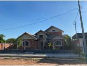 Vendo Residencia en el Yatch y Golf Club
