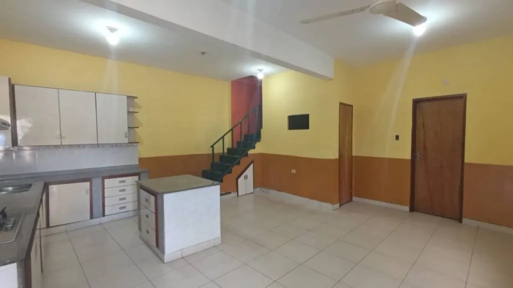 Alquilo Casa en Villa Elisa con excelente ubicación — foto 3