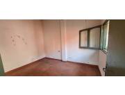 Vendo casa Bo Mburucuya, para demoler o refaccionar