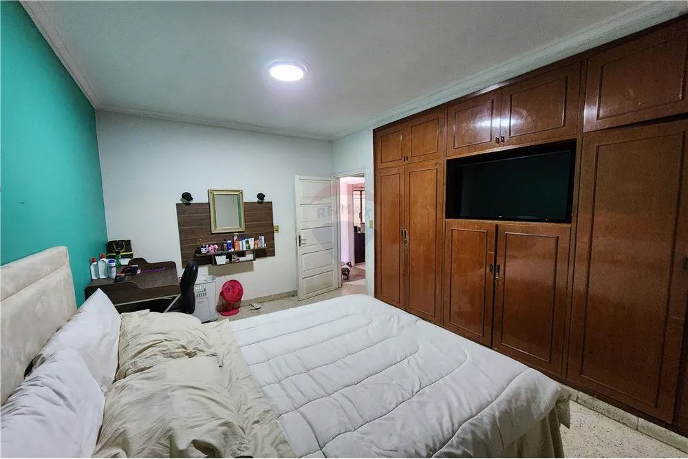 CASA C 5 DORMITORIOS S LA AVDA. GRAL. SANTOS — foto 3