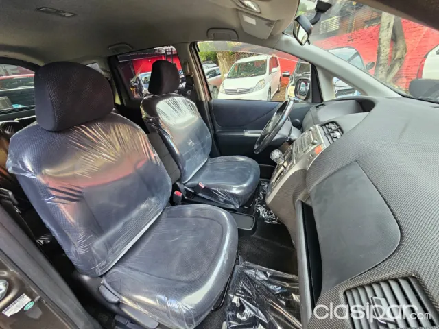 Toyota Ractis 2008 - foto 8