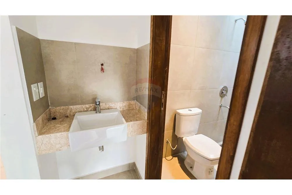 ALQUILO DUPLEX FAMILIAR A ESTRENAR EN LAMBARÉ — foto 3
