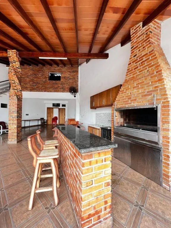 VENDO CASA QUINTA EN LUQUE — photo 3