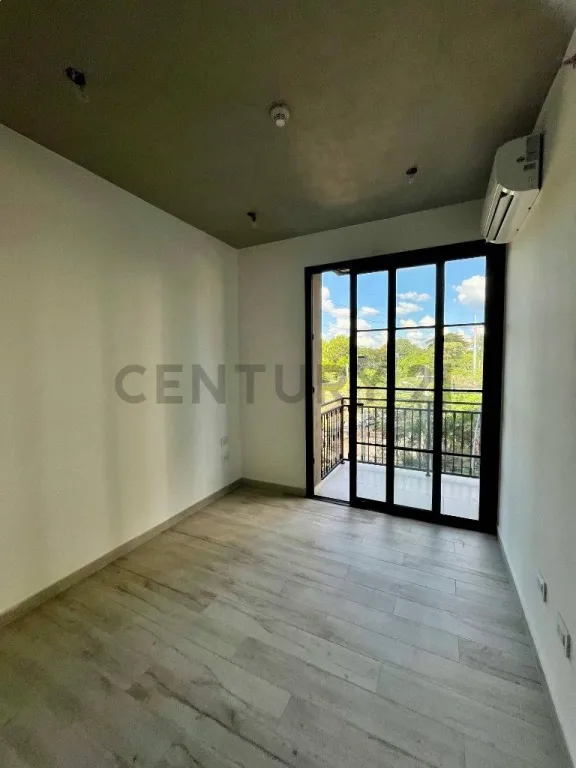 DEPARTAMENTO DE 1 DORMITORIO CON COCHERA EN GRAND CHELSEA EN VENTA — foto 2