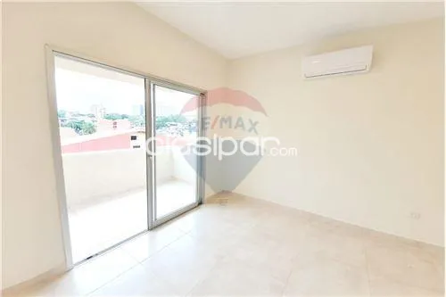 ✨DEPARTAMENTO DE 2 DORMITORIOS Y 1 COCHERA EN BARRIO SAJONIA - ASUNCIÓN✨ — foto 2