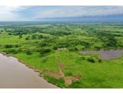 Terreno Rural/Industrial en Villeta con costas al Rio Paraguay - 30 Ha.