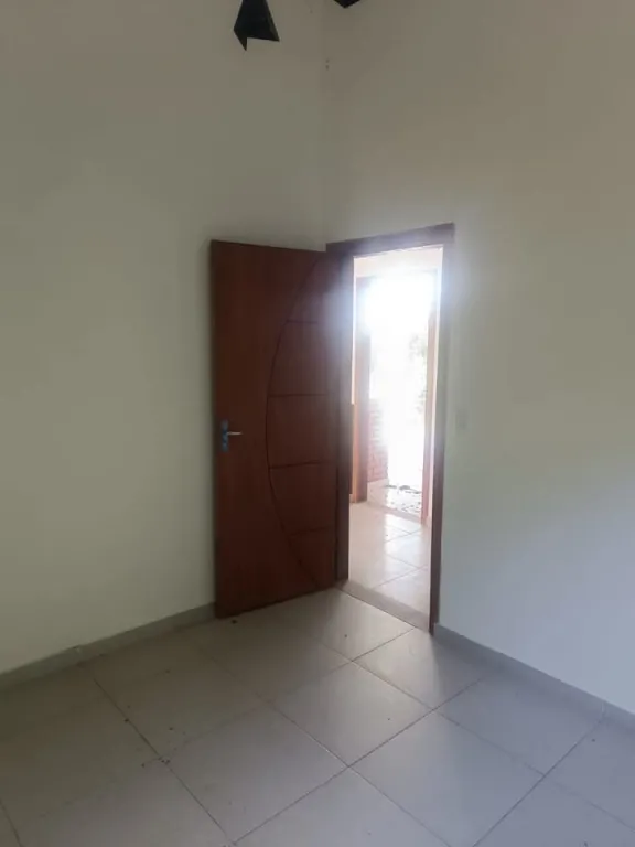 VENDO CASA EN LUQUE TARUMANDY COD 5534 — foto 3