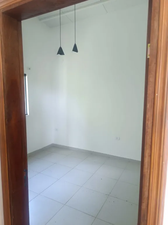 VENDO CASA EN LUQUE B° TARUMANDY COD 5534 — foto 2