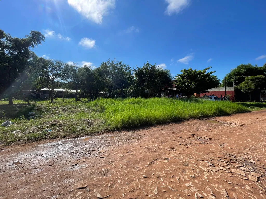 TERRENO EN OFERTA ISLA AVEIRO - LIMPIO — foto 2