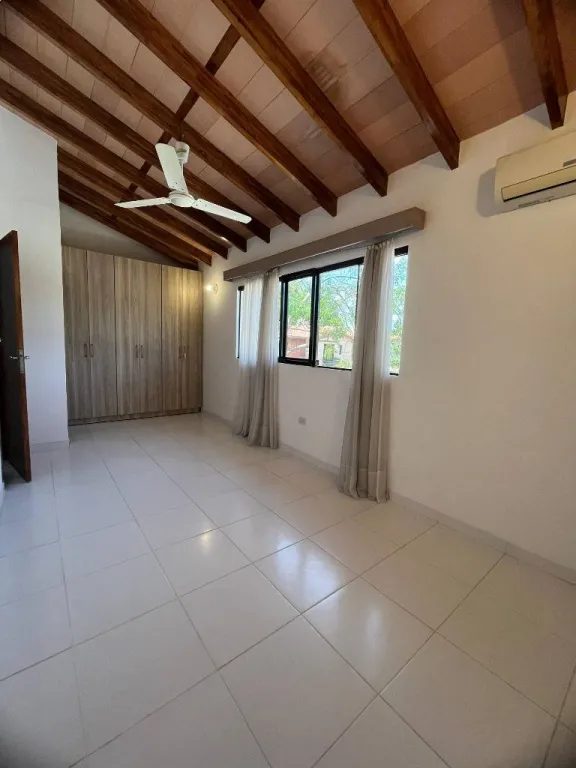 HERMOSO Y AMPLIO DUPLEX EN VENTA — foto 2