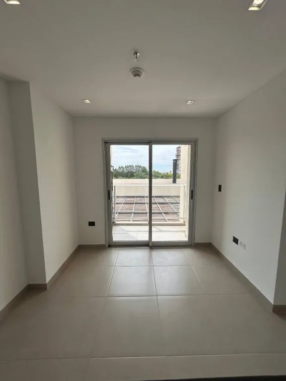 Alquilo departamento en molas tower — foto 2