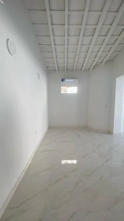 Local Comercial en Barrio Obrero – Ideal para Farmacia o Consultorio — foto 2
